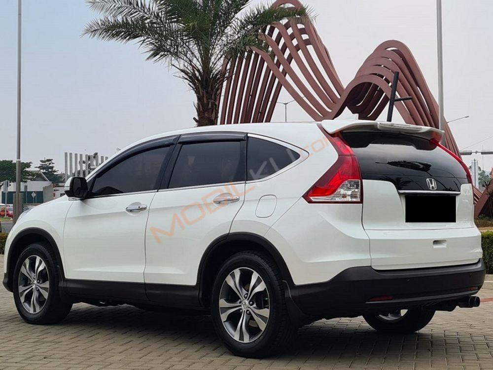 Mobil Honda CR-V 2013