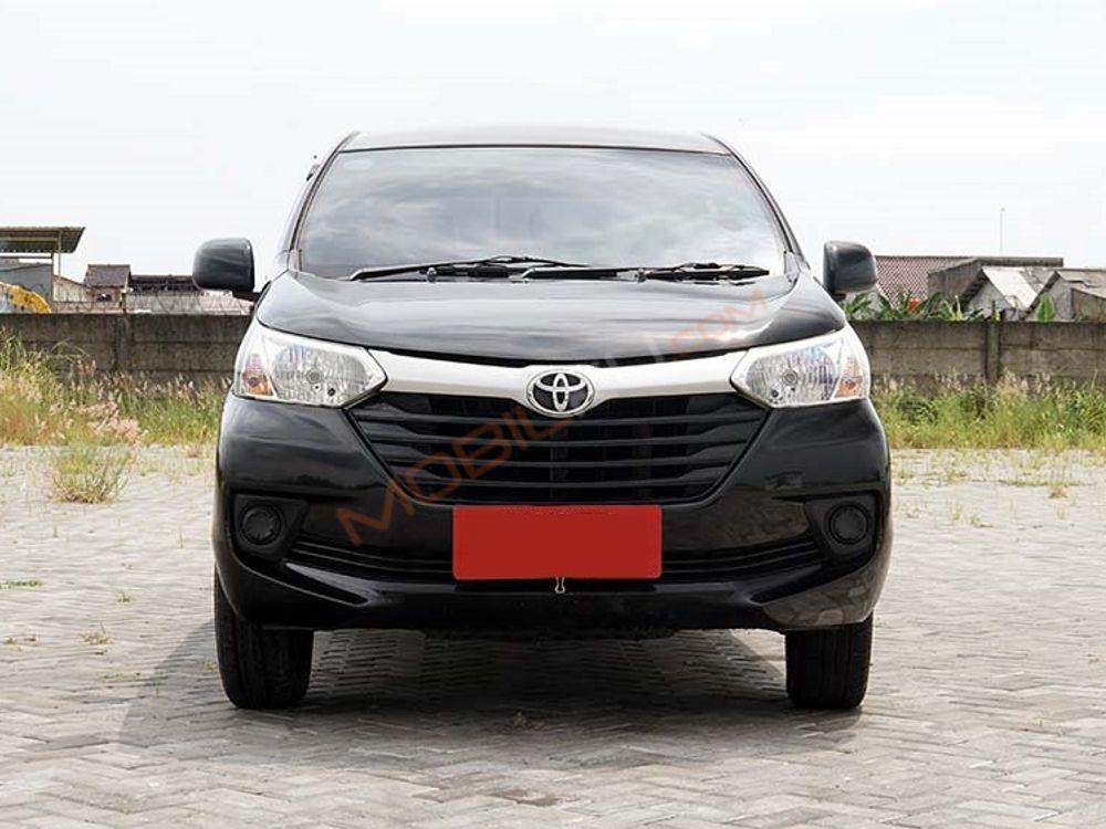 Mobil Toyota Avanza 2018