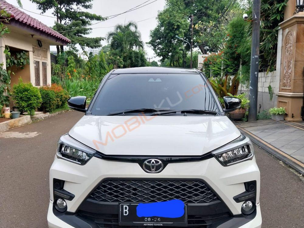 Mobil Toyota Raize 2021