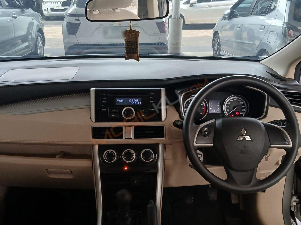 Mobil Mitsubishi Xpander 2017