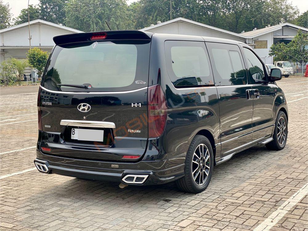 Mobil Hyundai H-1 2018