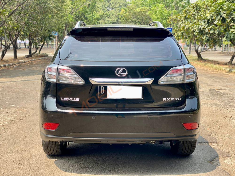 Mobil Lexus RX 2011