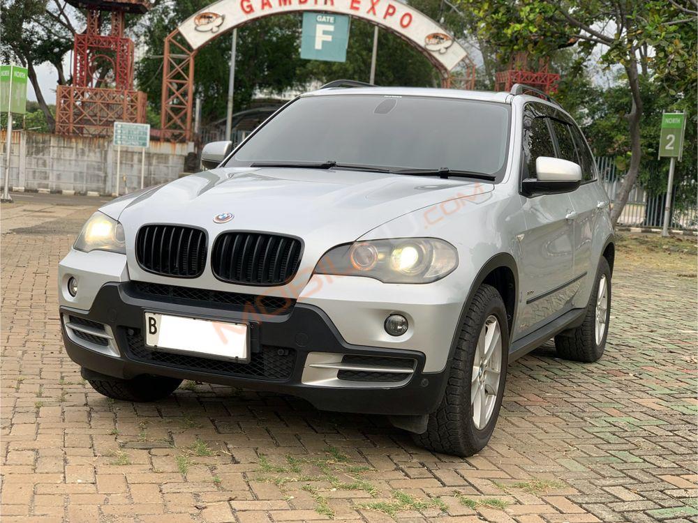 Mobil BMW X5 2008