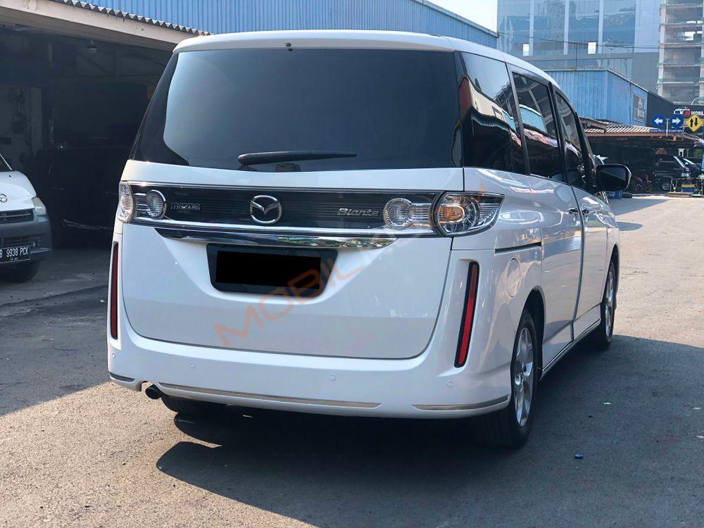 Mobil Mazda Biante 2014