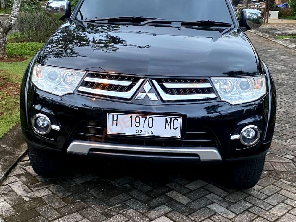 Mobil Mitsubishi Pajero Sport 2013