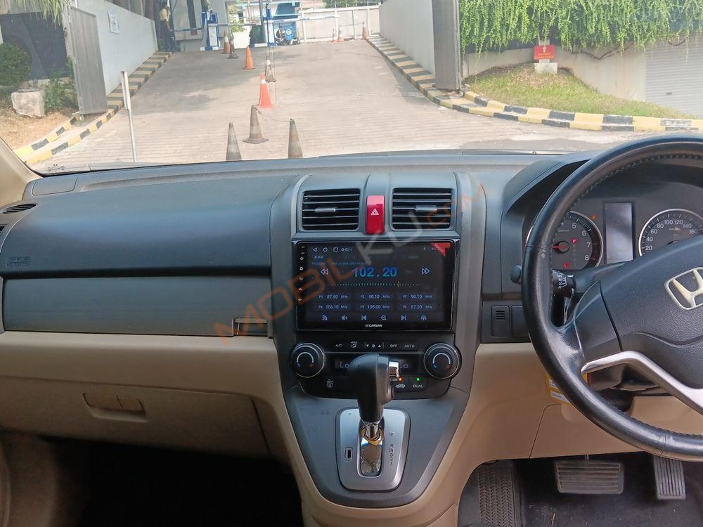 Mobil Honda CR-V 2010