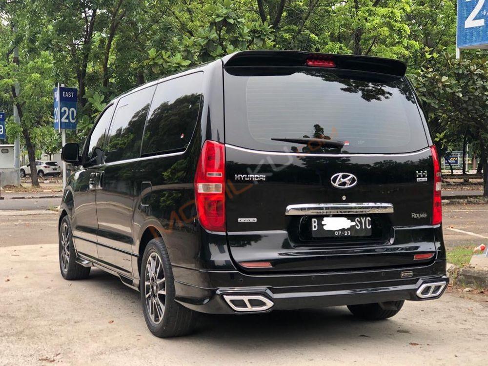 Mobil Hyundai H-1 2018