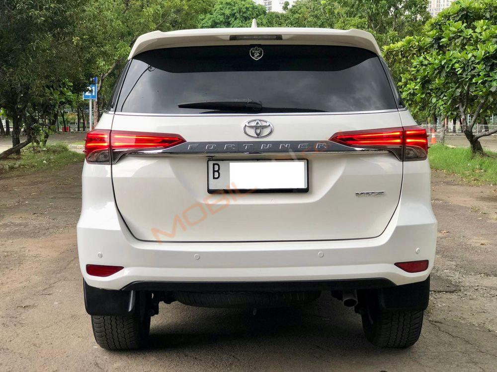 Mobil Toyota Fortuner 2017
