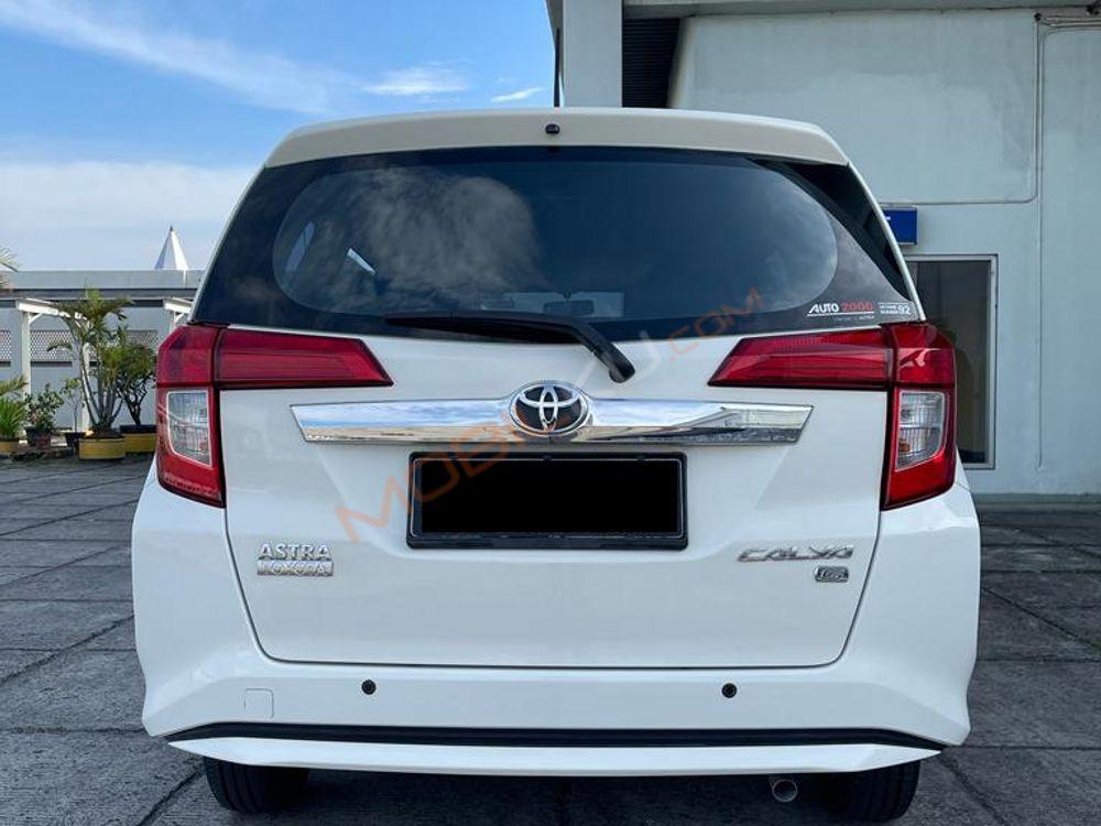 Mobil Toyota Calya 2018