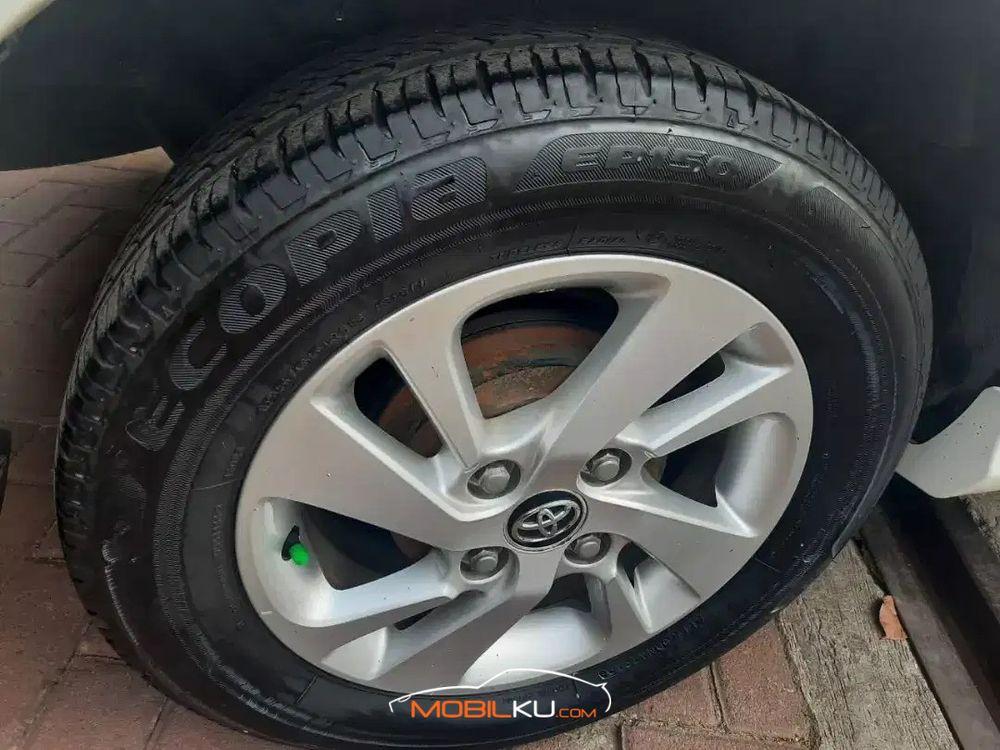 Mobil Toyota Avanza 2017