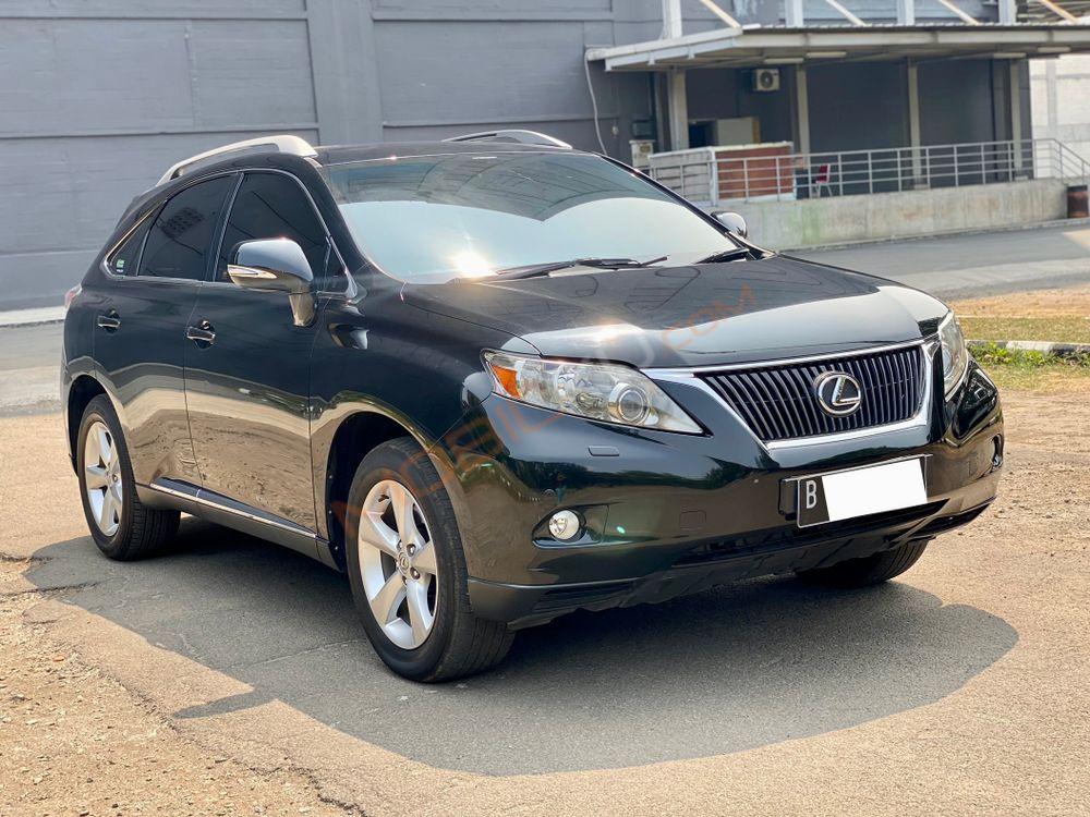Mobil Lexus RX 2011