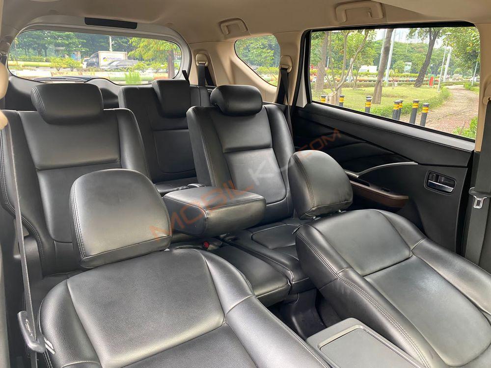 Mobil Nissan Livina 2019