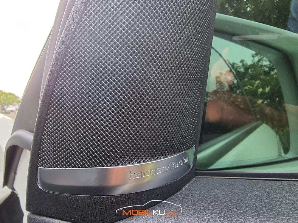 Mobil Mercedes-Benz ML 2015