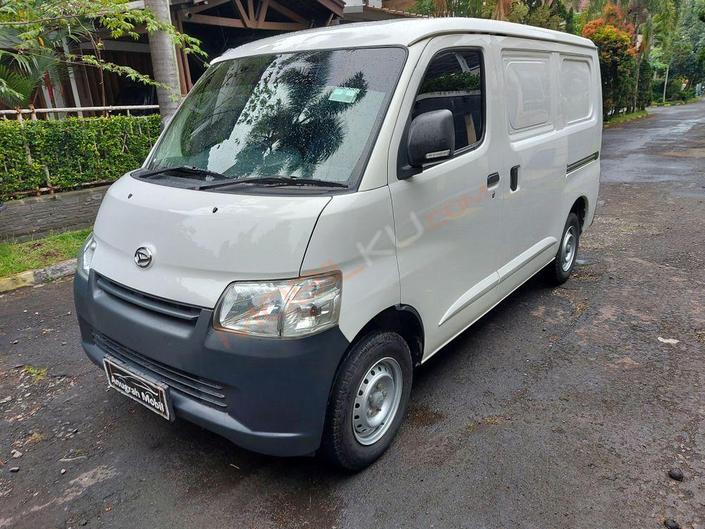 Mobil Daihatsu Gran Max 2018