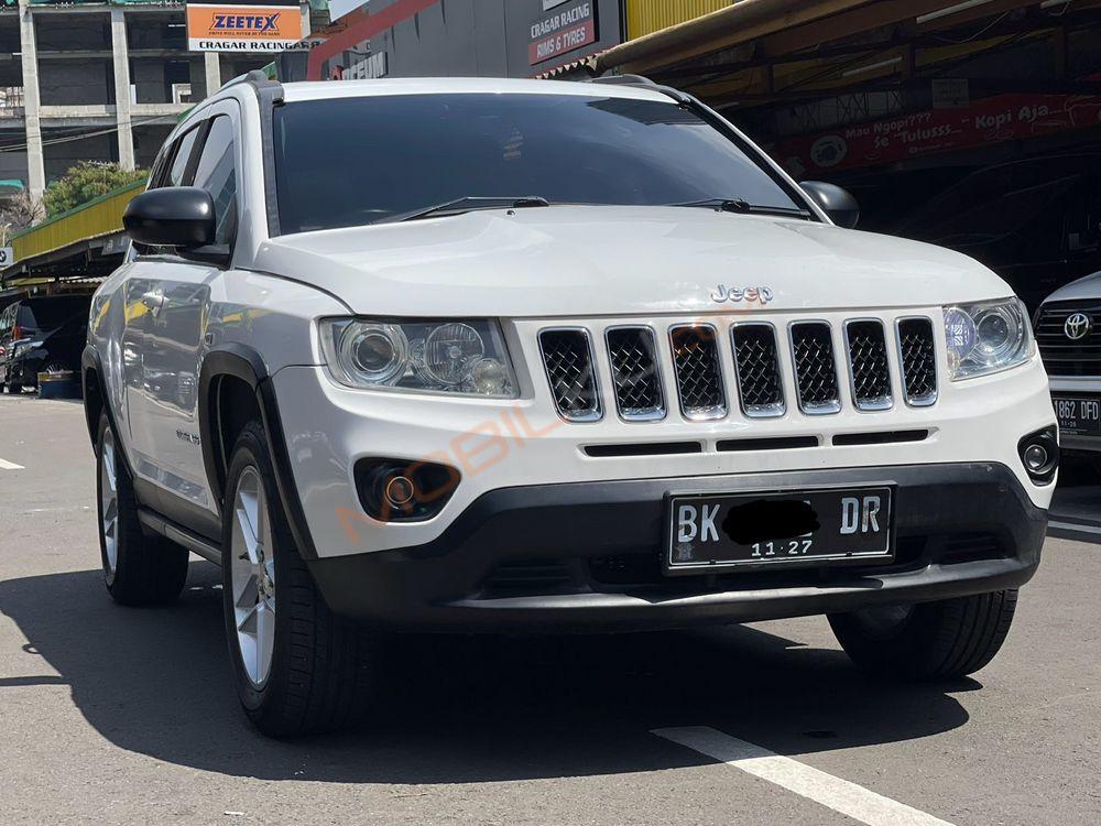 Mobil Jeep Compass 2013