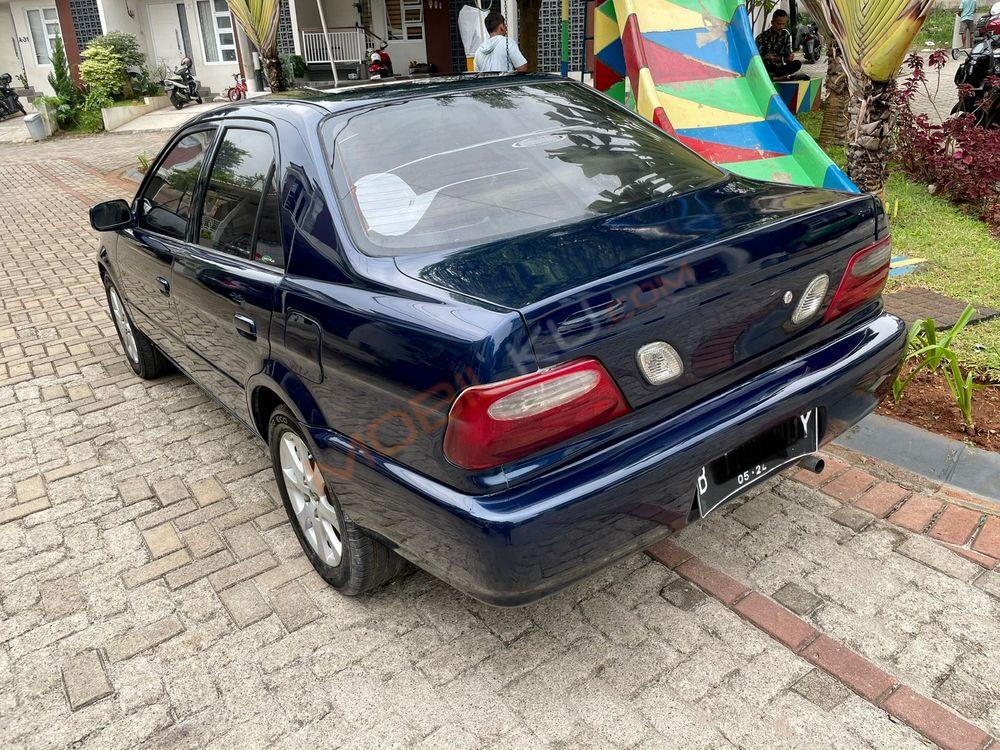 Mobil Toyota Soluna 2003