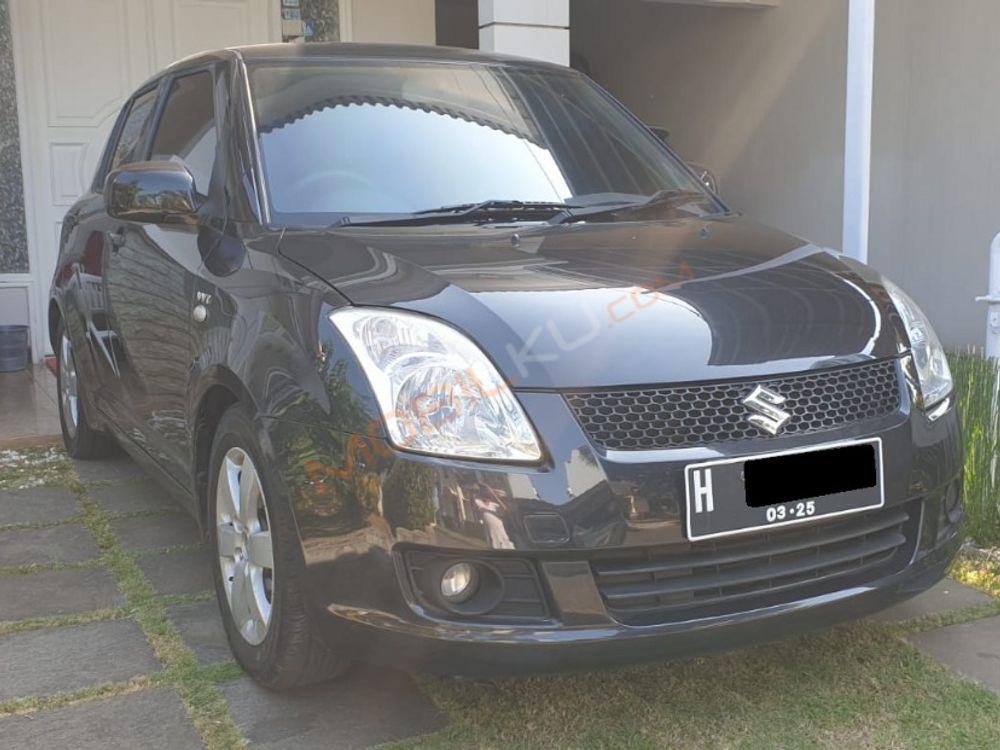Mobil Suzuki Swift 2008