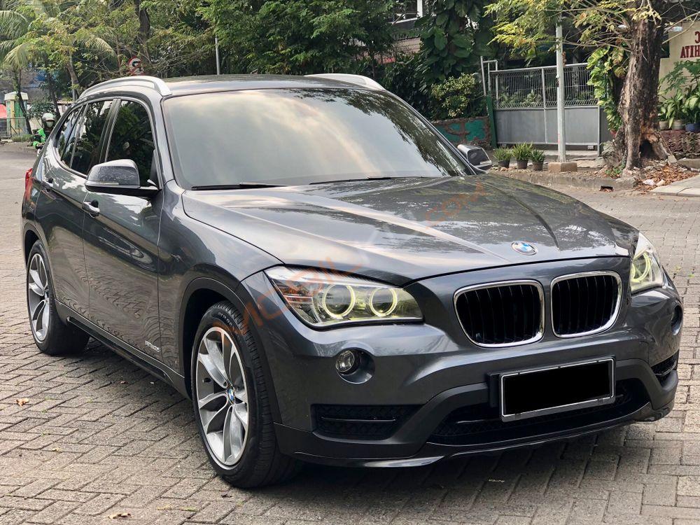 Mobil BMW X1 2015