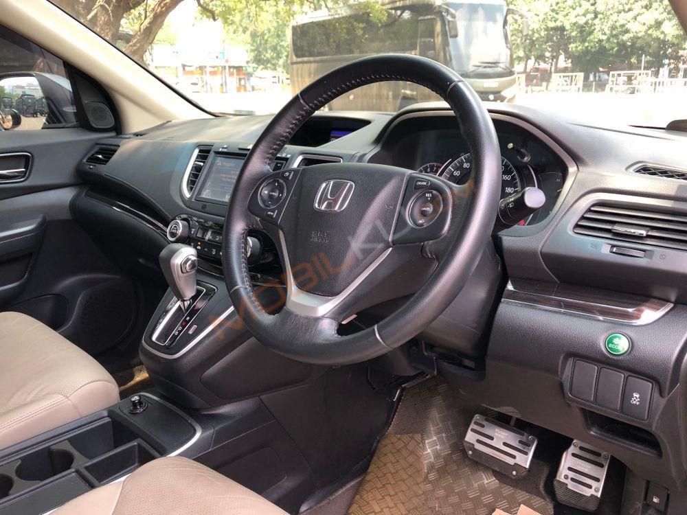 Mobil Honda CR-V 2017