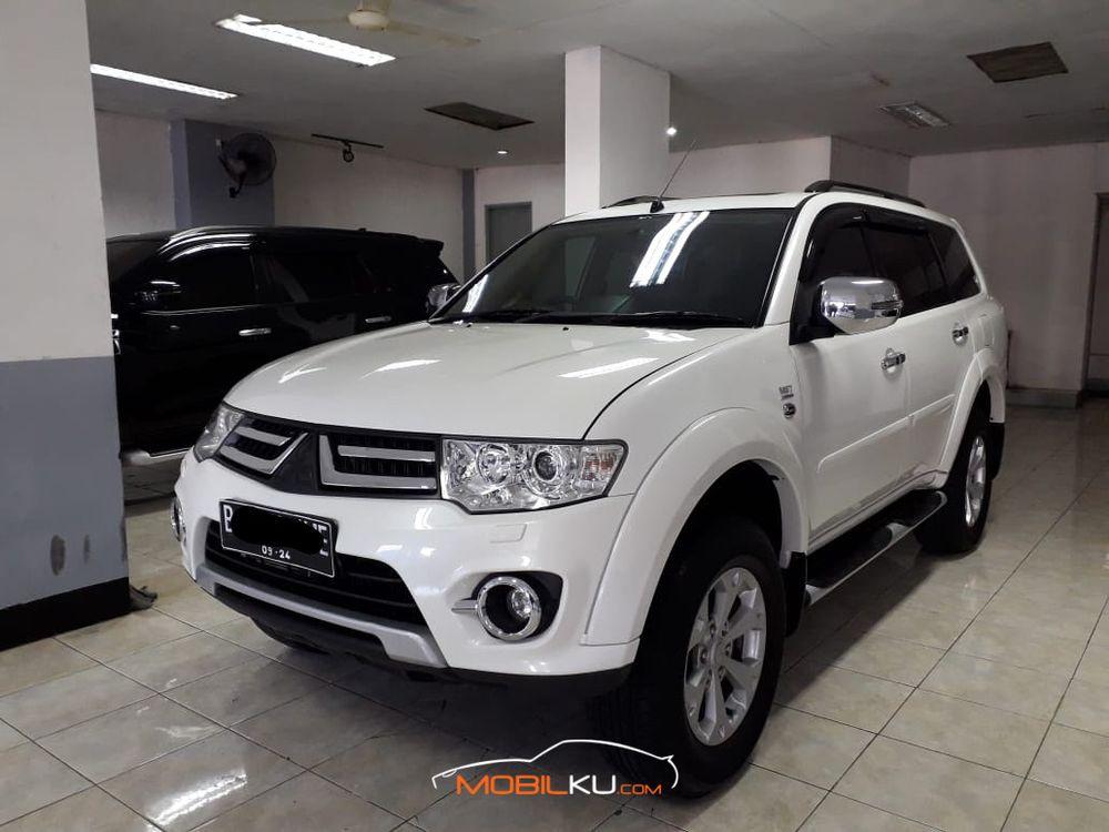Mobil Mitsubishi Pajero Sport 2014