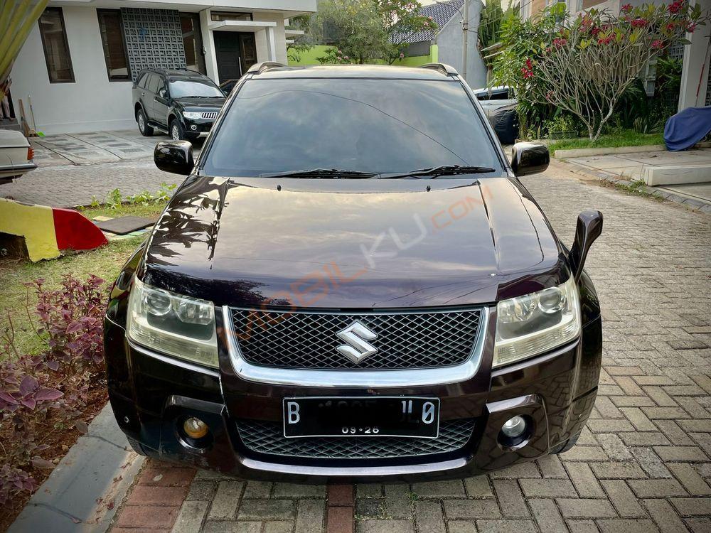Mobil Suzuki Grand Vitara 2008