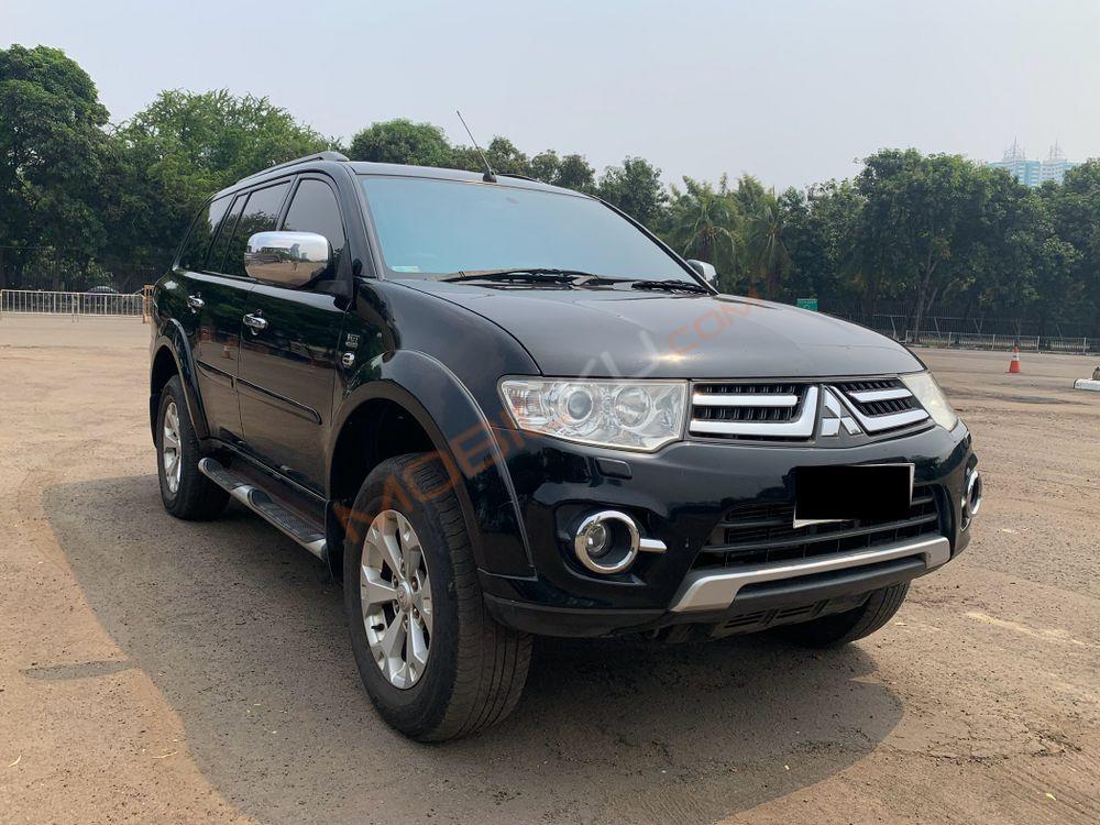 Mobil Mitsubishi Pajero Sport 2013