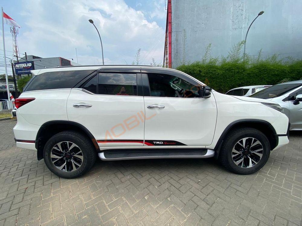 Mobil Toyota Fortuner 2018