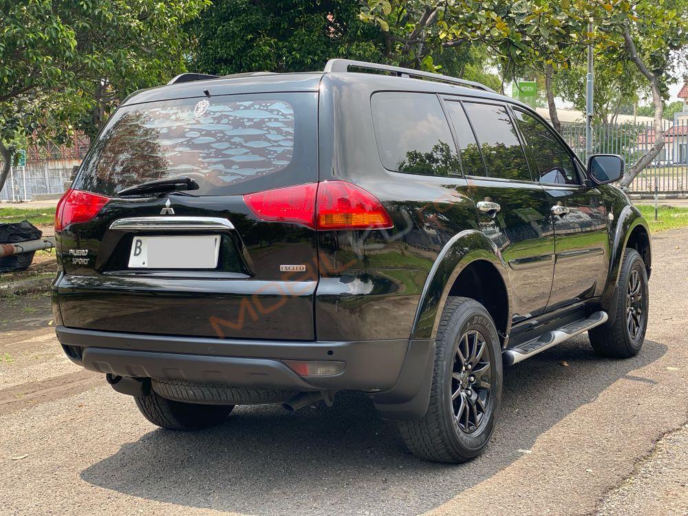 Mobil Mitsubishi Pajero Sport 2010