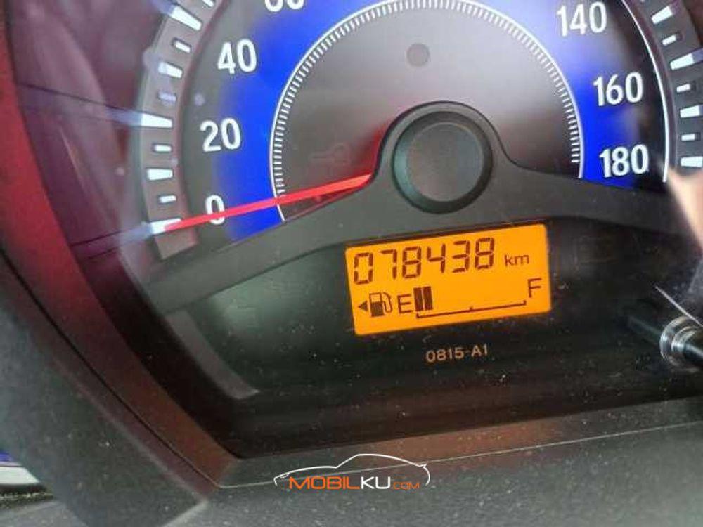 Mobil Honda Mobilio 2015