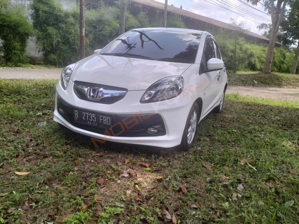 Mobil Honda Brio 2013