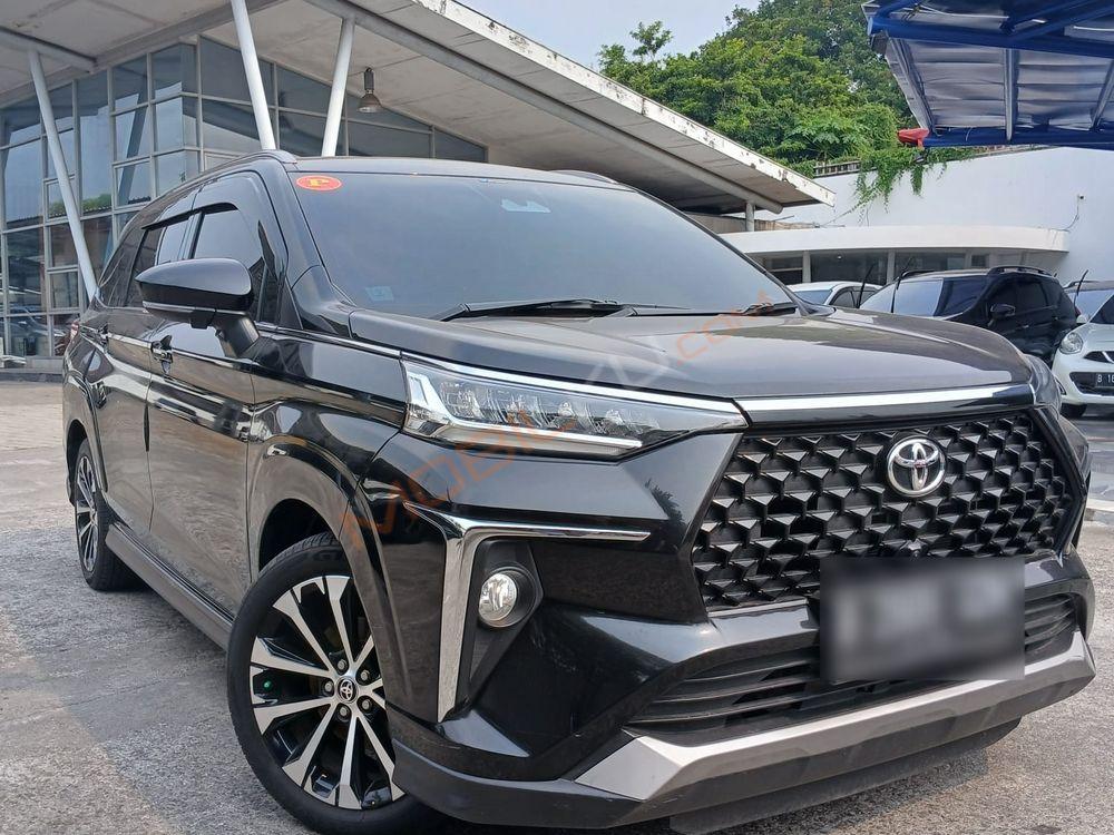 Mobil Toyota Veloz 2021