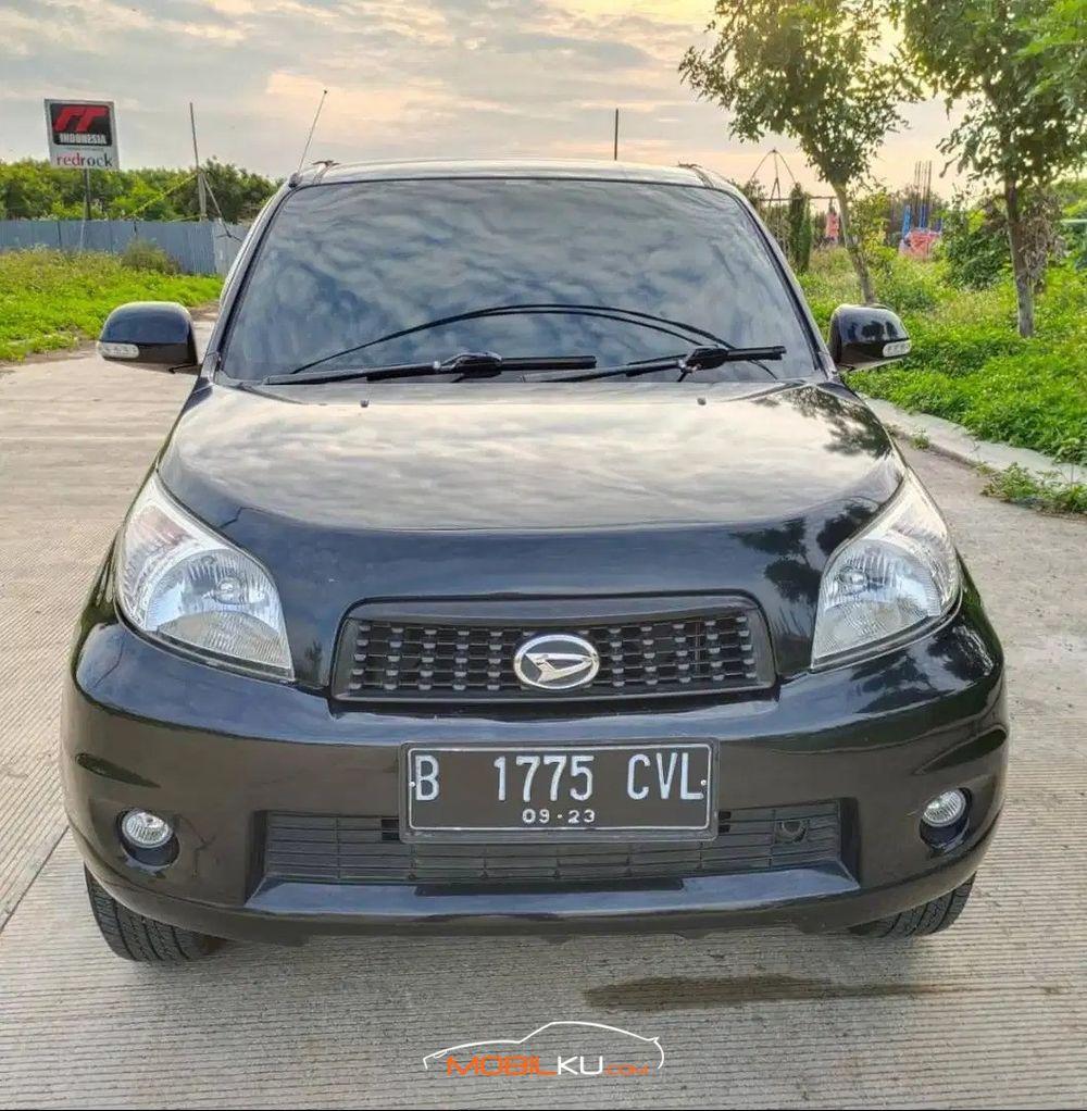 Mobil Daihatsu Terios 2012