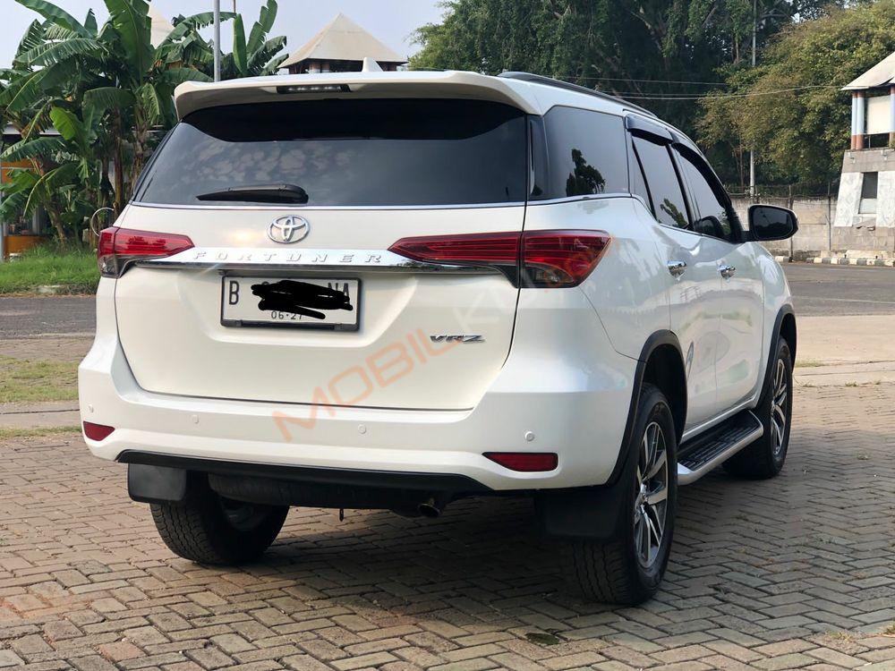 Mobil Toyota Fortuner 2017