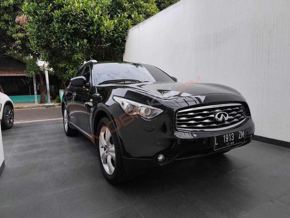 Mobil Infiniti FX 2012
