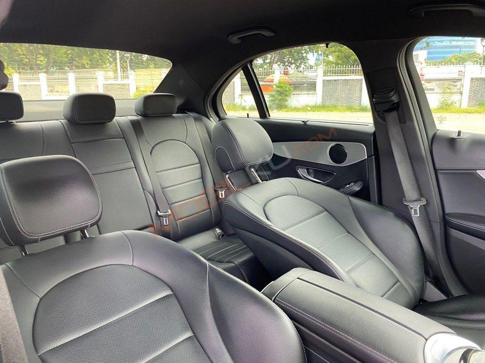 Mobil Mercedes-Benz C-Class 2018