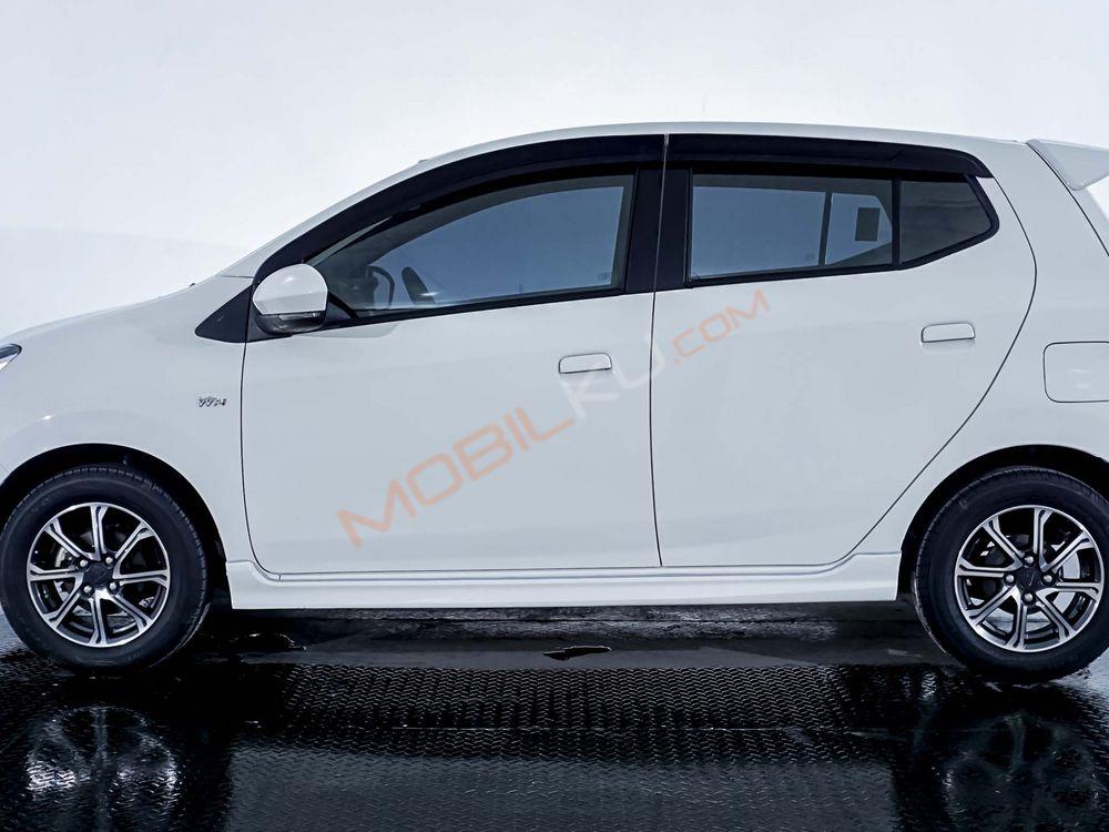 Mobil Daihatsu Ayla 2022