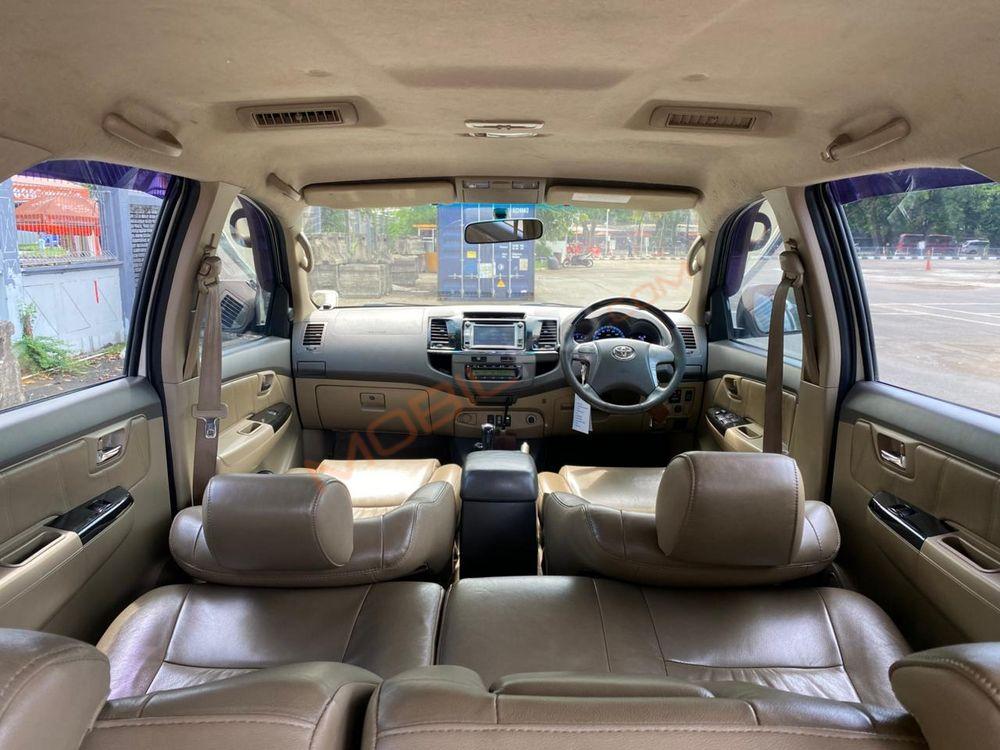 Mobil Toyota Fortuner 2013