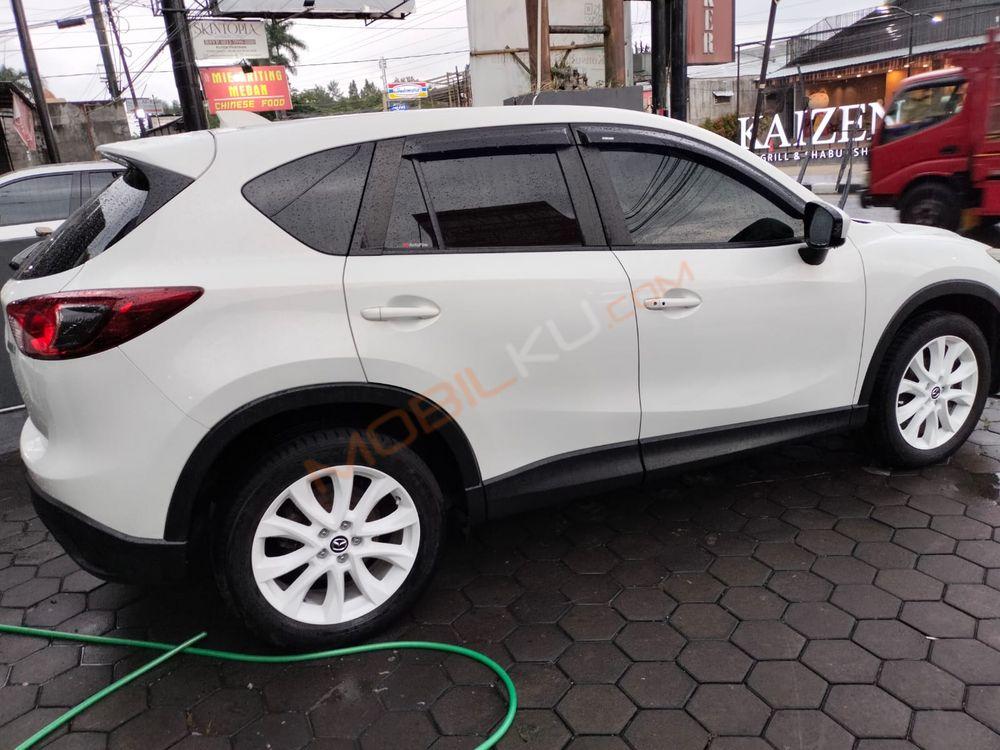 Mobil Mazda CX-5 2013
