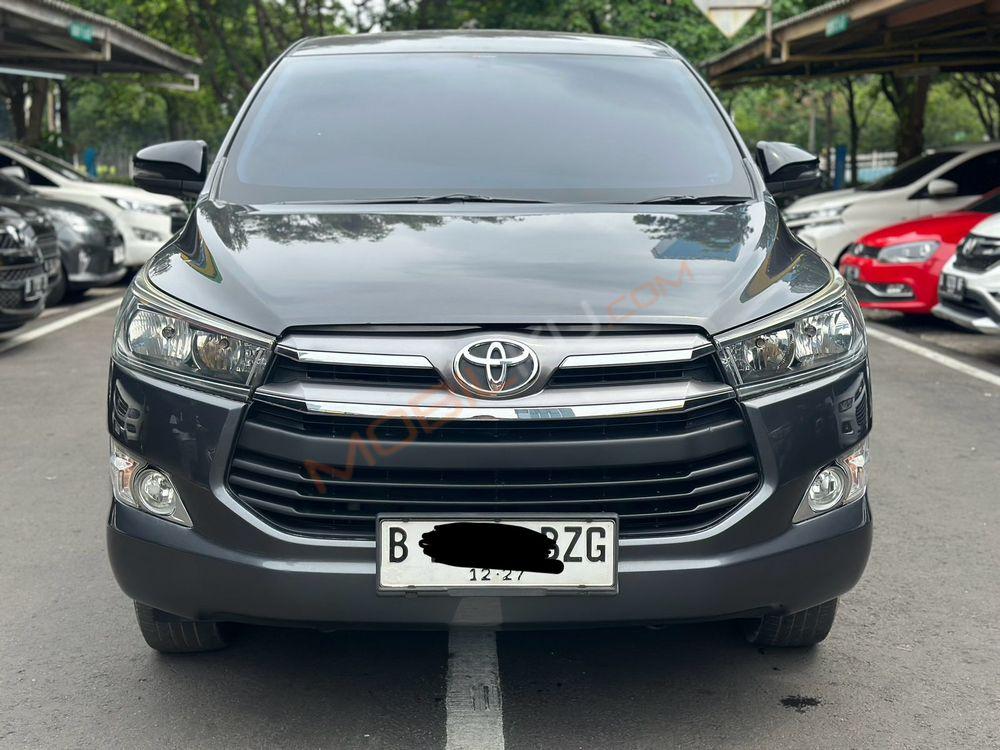 Mobil Toyota Kijang Innova 2017