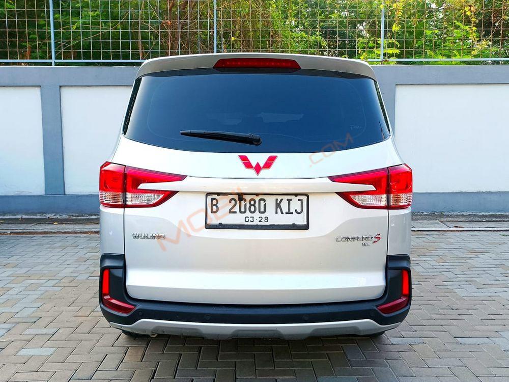 Mobil Wuling Confero 2022