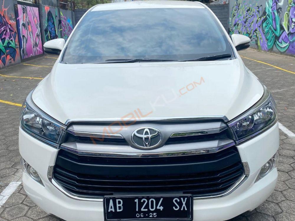 Mobil Toyota Kijang Innova 2020