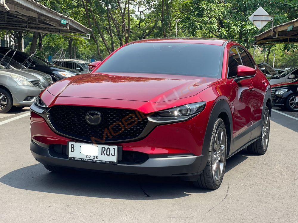 Mobil Mazda CX-30 2023