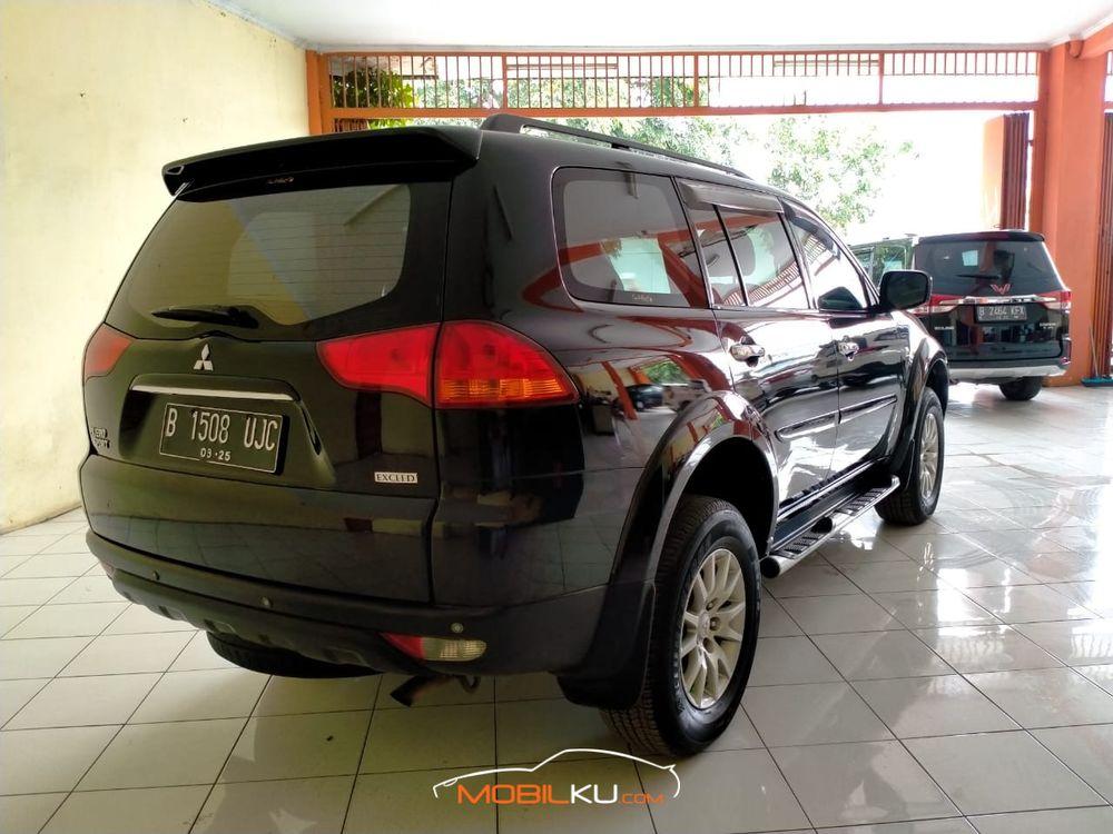 Mobil Mitsubishi Pajero Sport 2010