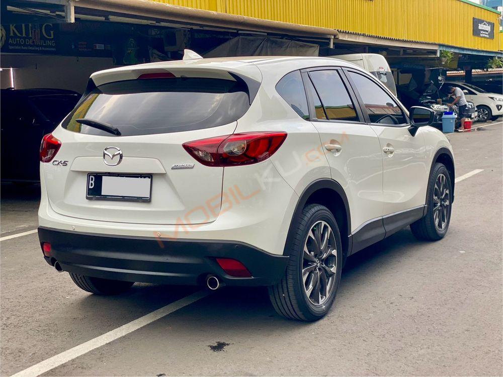 Mobil Mazda CX-5 2016