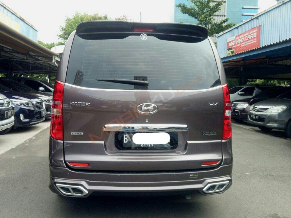 Mobil Hyundai H-1 2018