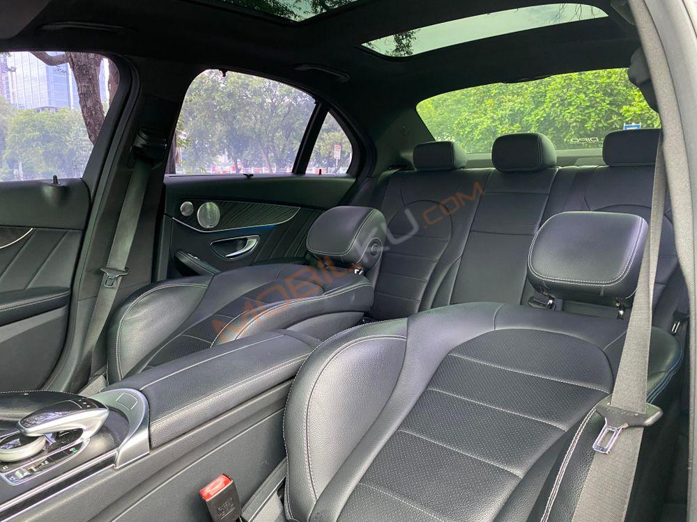 Mobil Mercedes-Benz C-Class 2016