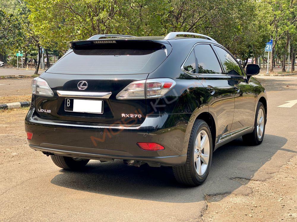 Mobil Lexus RX 2011