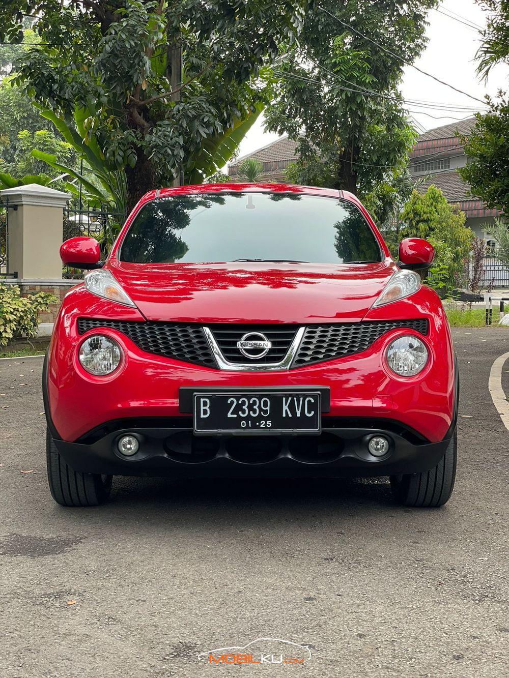 Mobil Nissan Juke 2015