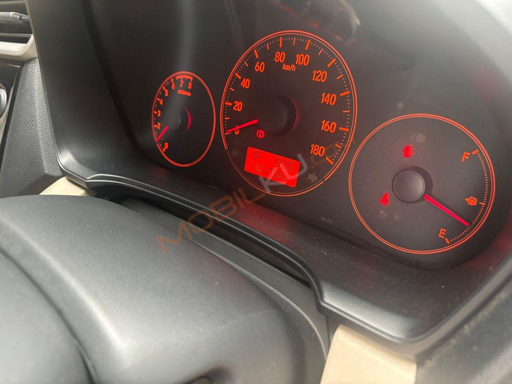 Mobil Honda Brio 2016