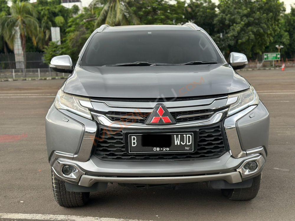 Mobil Mitsubishi Pajero Sport 2016